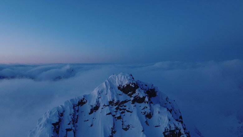 SKI - The Greatest Ski Tour of All Time backdrop 3