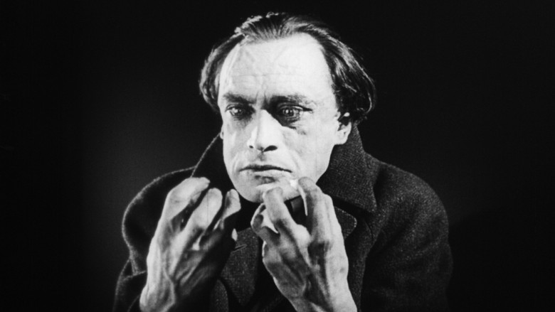 The Hands of Orlac backdrop 3