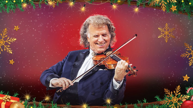 André Rieu's 2024 Christmas Concert: Gold and Silver backdrop 2