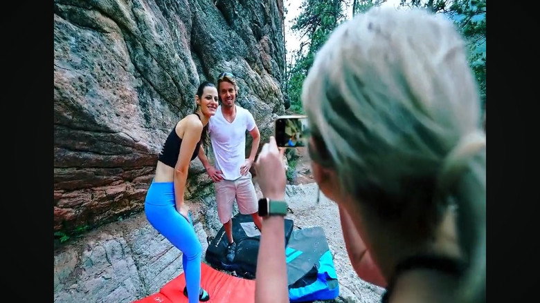 A Mountain Between Us backdrop 1