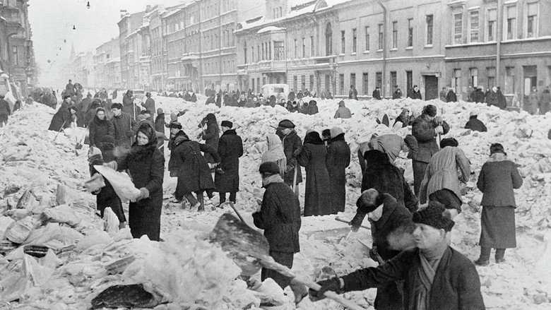 Leningrad. Stimmen einer belagerten Stadt backdrop 3
