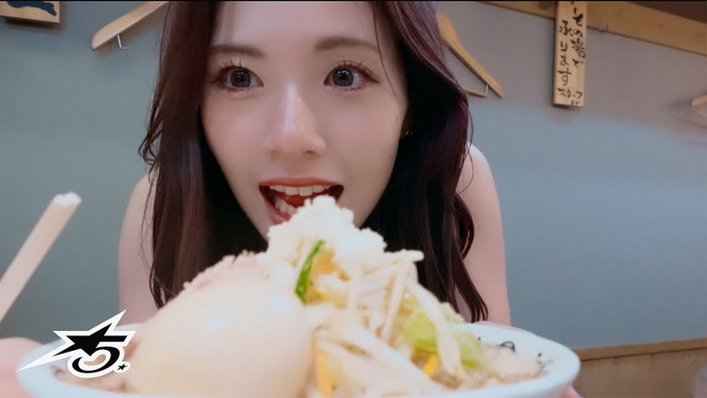 rui loves noodles