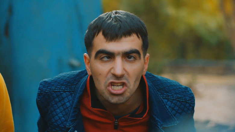 Once Upon a Time in Diyarbekir backdrop 9