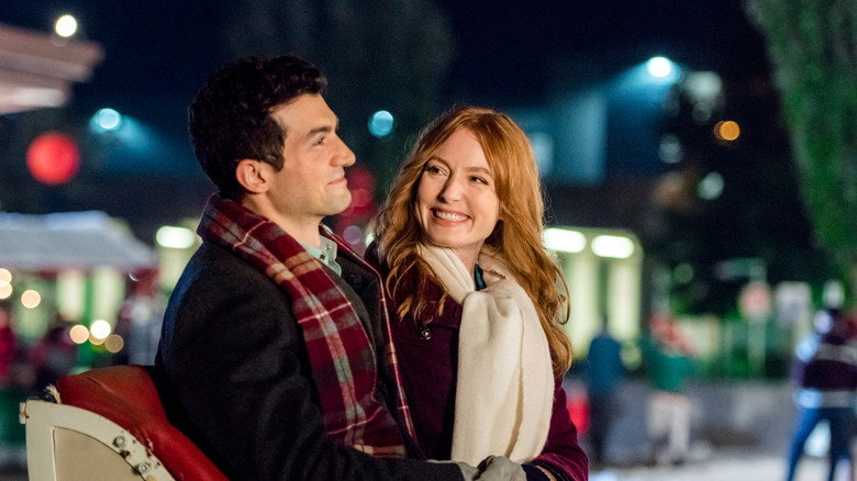 The Mistletoe Inn backdrop 5