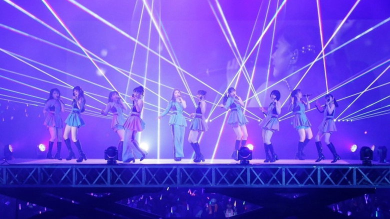 アンジュルム - CONCERT 2023 BIG LOVE 竹内朱莉 FINAL LIVE 「アンジュルムより愛をこめて」 backdrop 1