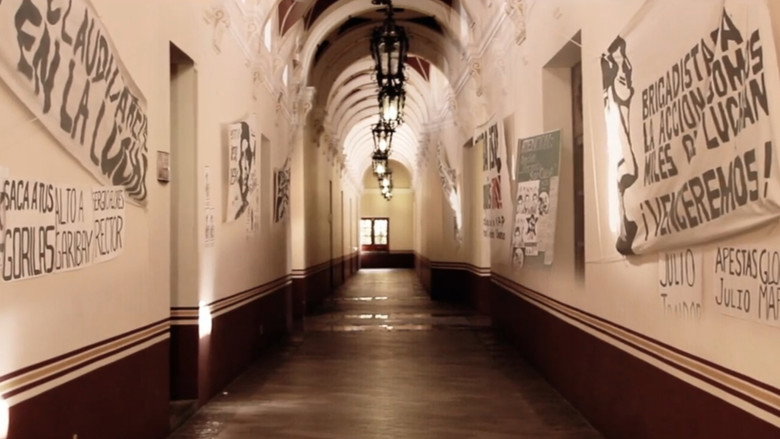 La Historia de Esos Días backdrop 4