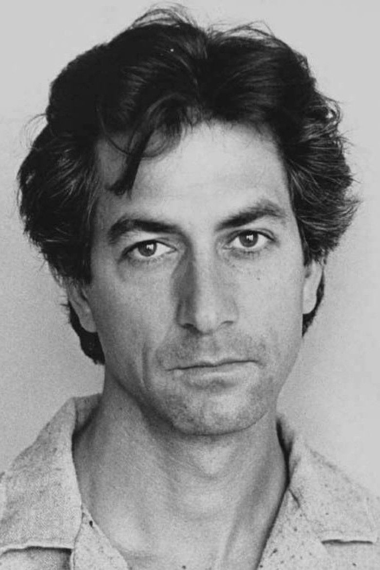 David Strathairn