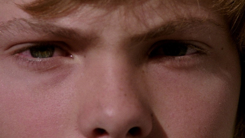 Who Can Kill a Child? backdrop 5