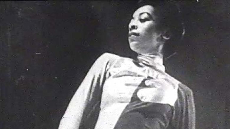 Syvilla: They Dance To Her Drum