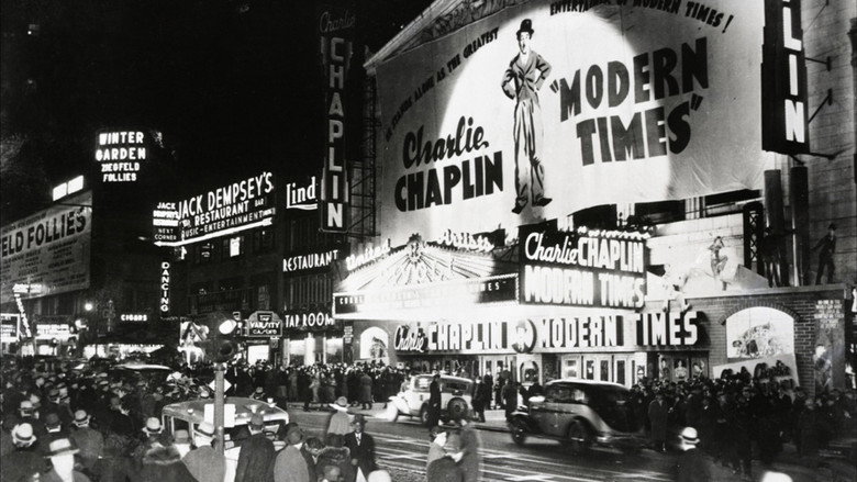 Chaplin et Les temps modernes, La voie du silence backdrop 3
