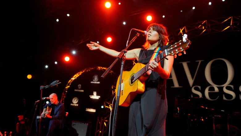 Tanita Tikaram: Live at AVO Session backdrop 7