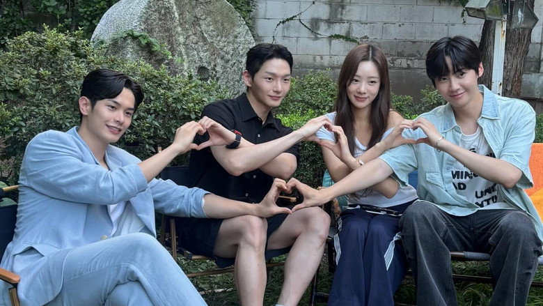 첫 키스의 주인공은, 누구? backdrop 2