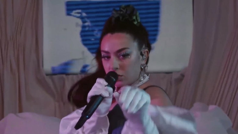 Bandsintown PLUS Presents: Charli XCX backdrop 6