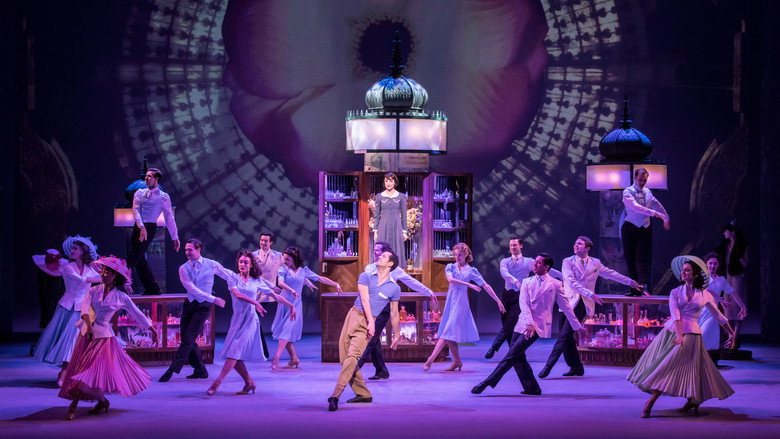 An American in Paris: The Musical backdrop 9
