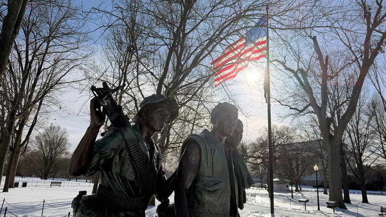 America Who Are You? A History of the American Mindset backdrop 4