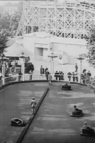 Luna Park, Paris Fairground Scenes