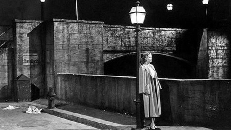 The Girl on the Bridge backdrop 2