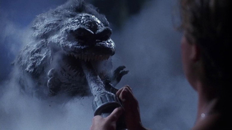 Critters 4 backdrop 8