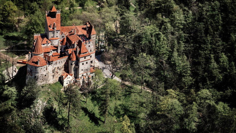 Bran Castle: In the Shadow of Predators