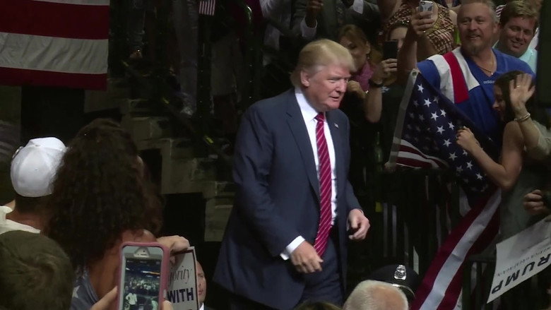 Trump 2024 backdrop 3