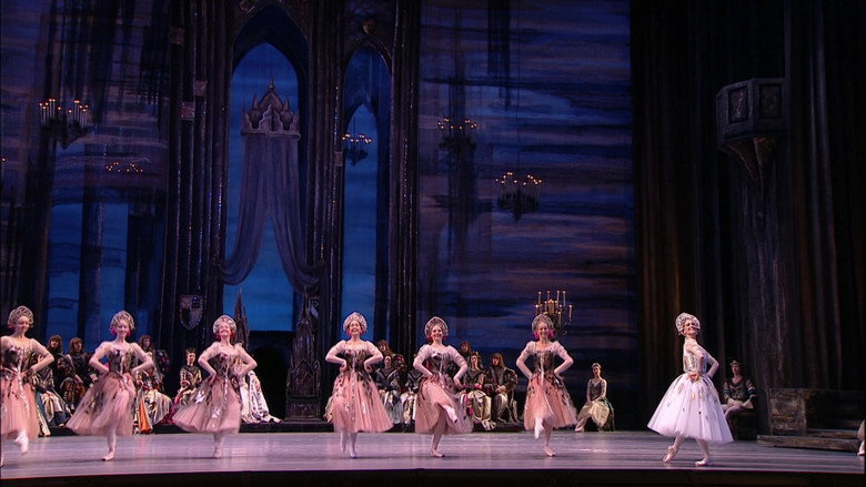 Tchaikovsky - Swan Lake (The Bolshoi Ballet Collection) backdrop 8