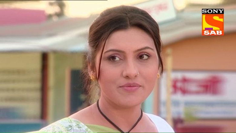 Chotu and Pappu Shake Hands