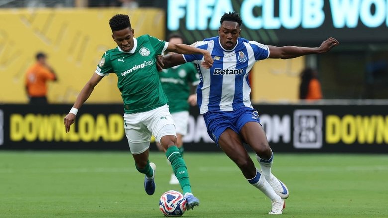 Group A: Palmeiras vs. Porto