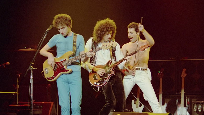 Queen: Rock Montreal & Live Aid backdrop 2