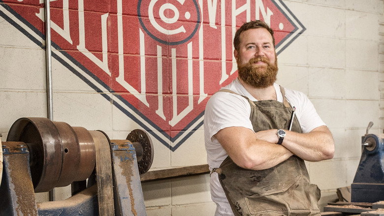 Home Town: Ben's Workshop backdrop 2