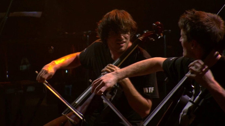 2CELLOS - Live at iTunes Festival 2011 backdrop 1