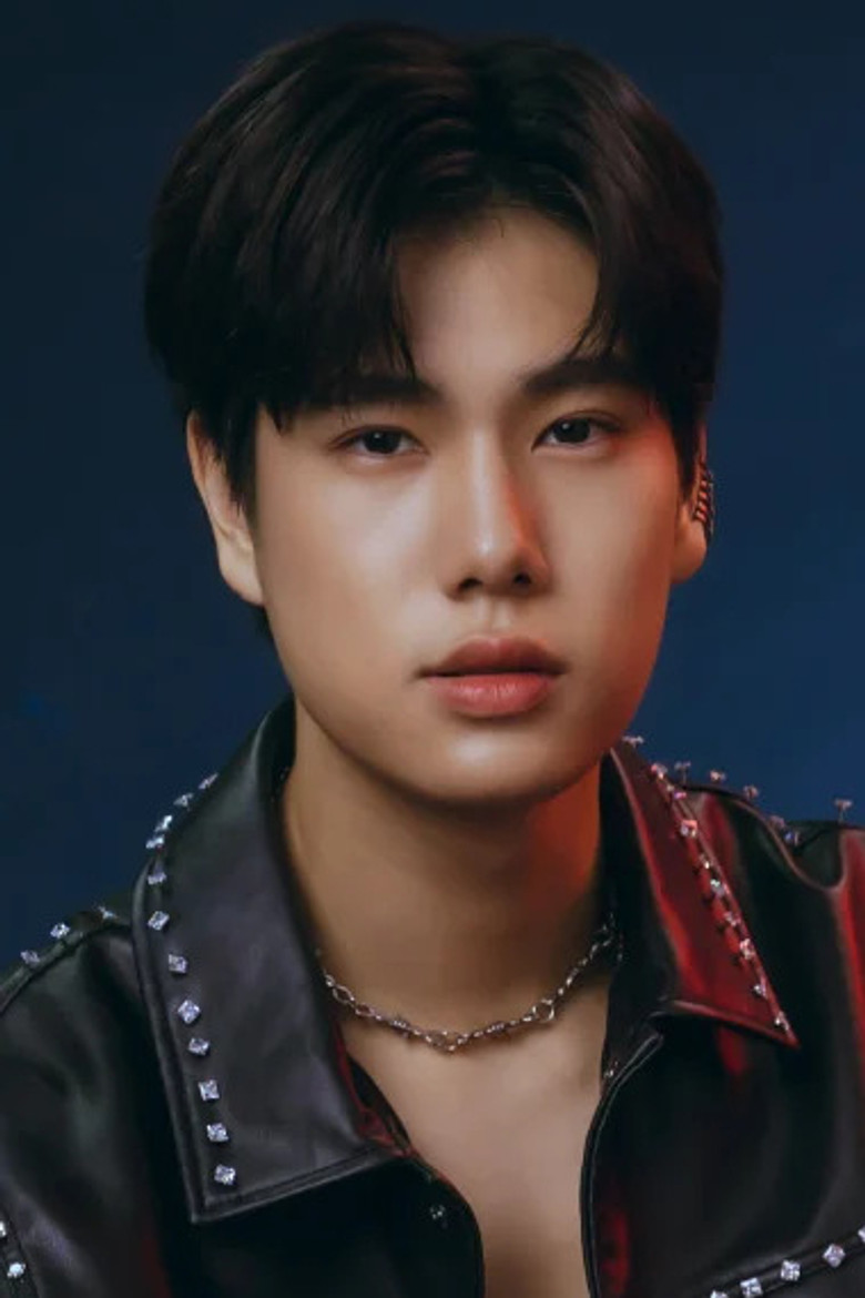 ภูวินทร์ ตั้งศักดิ์ยืน