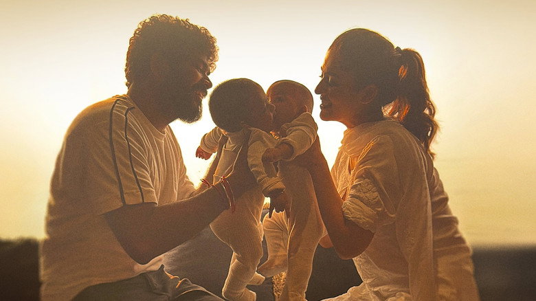 Nayanthara: Beyond the Fairy Tale backdrop 2