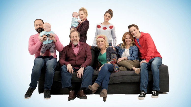 En famille backdrop 2