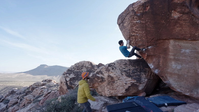 RACE TO 9A backdrop 2