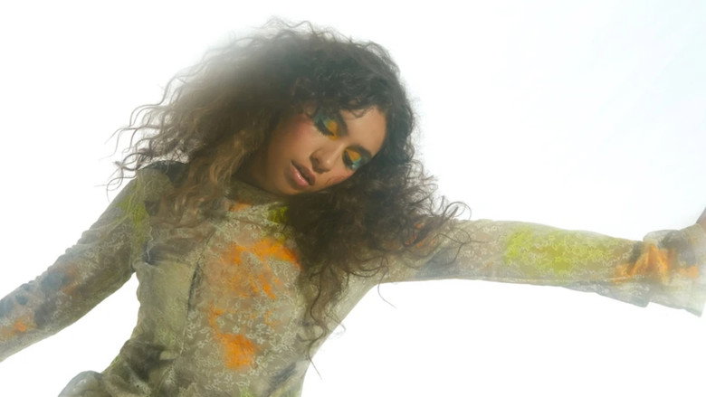 Making 'In The Meantime' backdrop 3