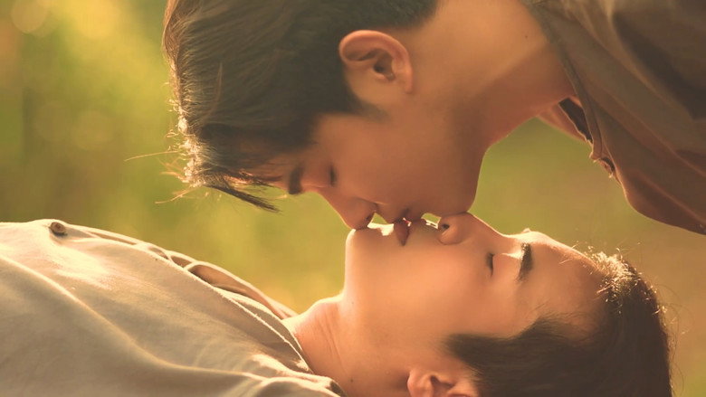 Loy Kaew First Love backdrop 3