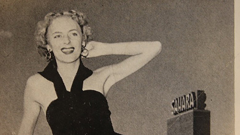 Christine in the Cutting Room backdrop 1