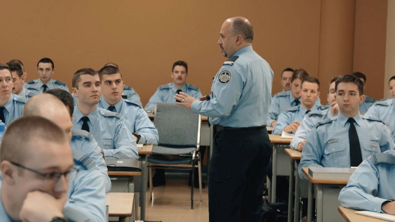 /aB5K8wvqfa3lo40bUEm50vyTOJ9.jpg