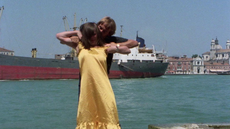Giallo in Venice backdrop 5