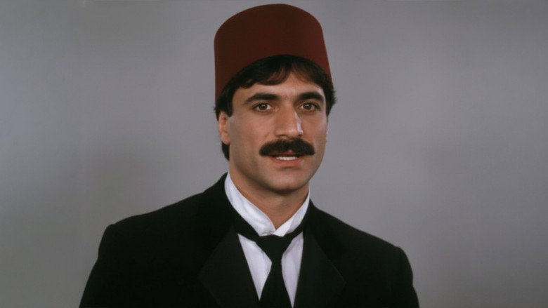 Kuyruklu Yıldız Altında Bir İzdivaç backdrop 2