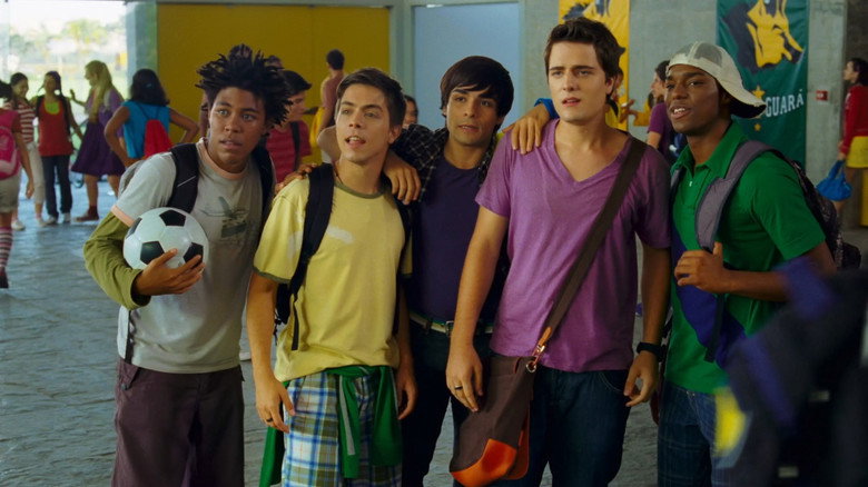 High School Musical: The Challenge Brazil backdrop 8