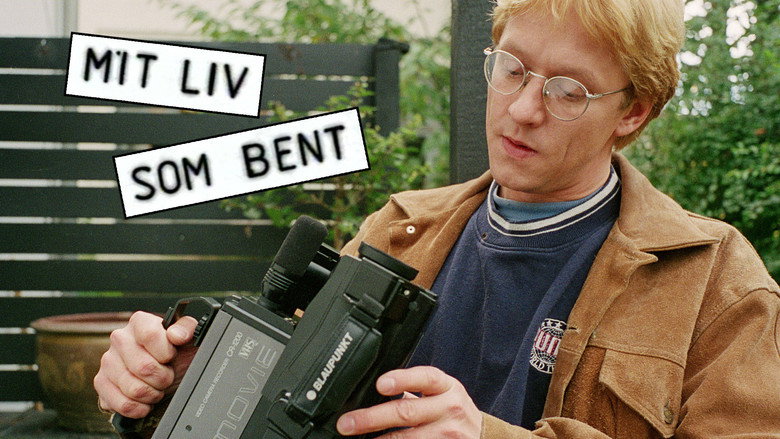 My Life as Bent backdrop 3