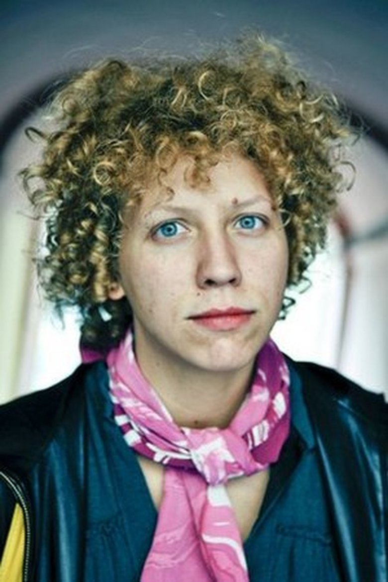 Полина Шустарева