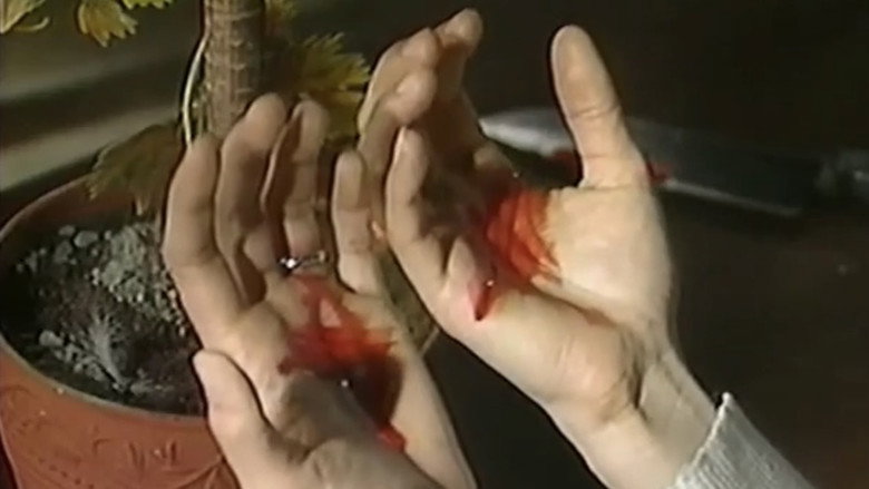 Blood-sucking Tree backdrop 4