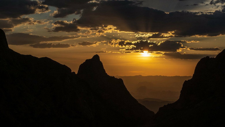Big Bend: The Wild Frontier of Texas backdrop 2