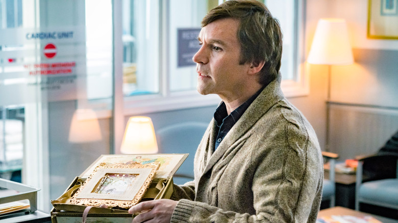 Signed, Sealed, Delivered: From the Heart backdrop 3
