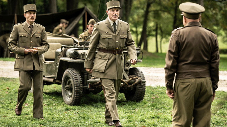 De Gaulle, l'éclat et le secret backdrop 4