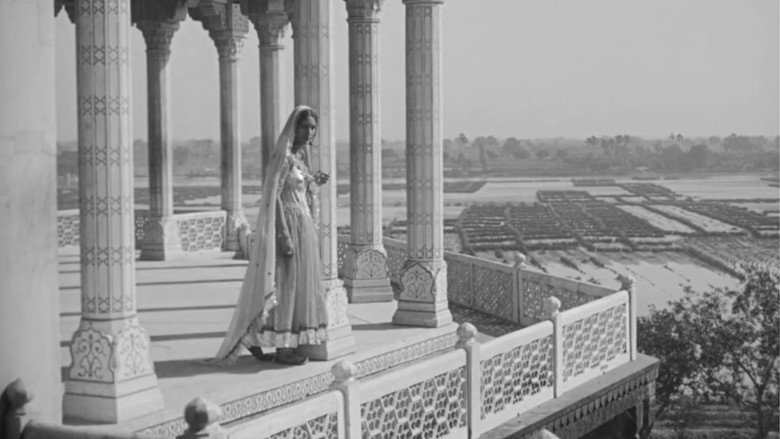 Shiraz: A Romance of India backdrop 8
