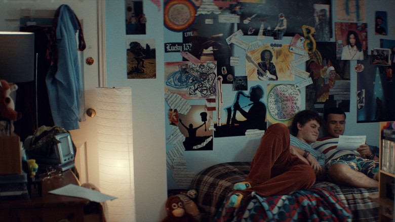 Bonus Track backdrop 2