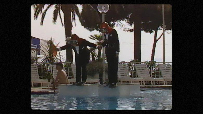 My Coluche backdrop 2